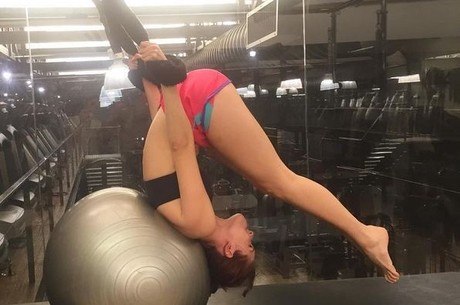 Sophia Abrahão mostra nas redes sociais rotina de atividade física 