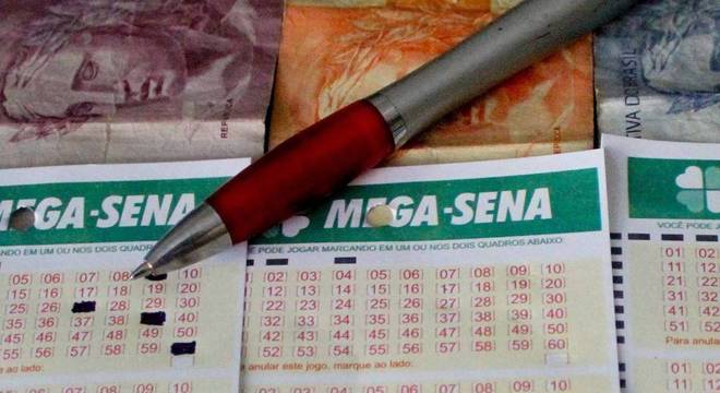 Mega-Sena: como jogar, os números que mais saem e outras dúvidas - Notícias  - UOL Notícias