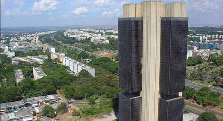 BC prevê nova alta de 2 p.p. da Selic neste ano