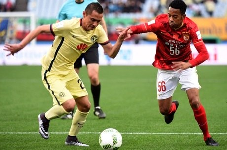 Robinho defendeu o Guangzhou na disputa do Mundial de Clubes
