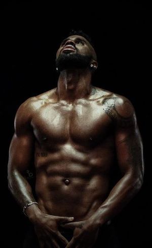 Jason Derulo posa pelado no Instagram e causa alvoroço: "A temperatura