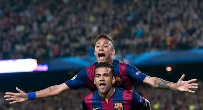 2015/2016 - Barcelona - 49 jogos, um gol e oito assistências