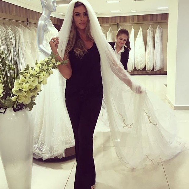 vestido de noiva nicole bahls