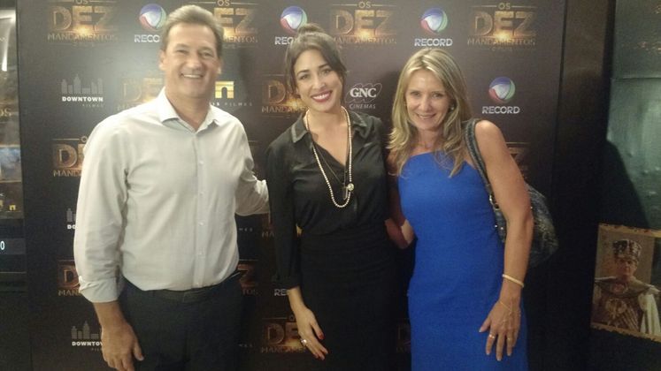 A atriz veio à Capital gaúcha para divulgar Os Dez Mandamentos - O Filme.