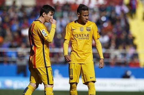 Messi e Neymar passaram em branco neste domingo (7)
