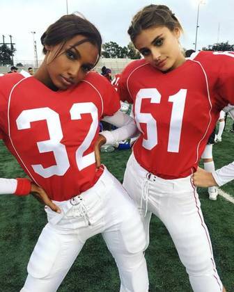 Mulheres sujam o uniforme no futebol americano do Brasil - Foto 9 - Futebol  - R7