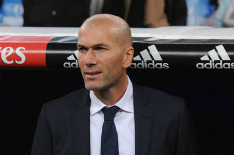 Zidane já rasgou a calça duas vezes