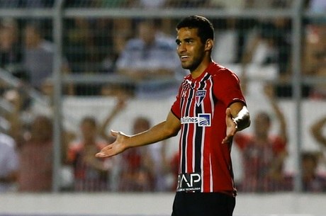 Alan Kardec busca quebrar jejum de gols contra o Coritiba
