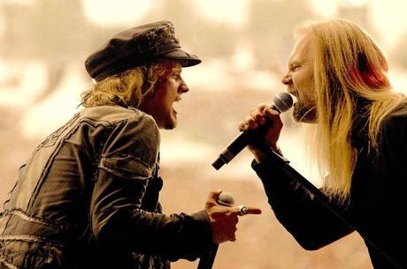 Sammet (esquerda) e Jorn Lande, um dos convidados de Avantasia... Sammet (esquerda) e Jorn Lande, um dos convidados de Avantasia...