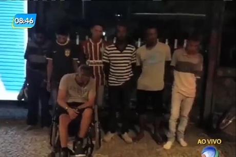 Grupo liderado por cadeirante foi preso após assaltar ônibus