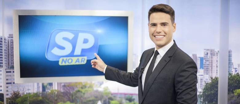 Luiz Bacci começou a trabalhar com jornalismo aos 11 anos de idade Luiz Bacci começou a trabalhar com jornalismo aos 11 anos de idade