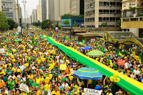 Essas pessoas não estavam na rua quando o Brasil era o País da fome”:  ativistas comentam manifestações - Notícias - R7 Brasil