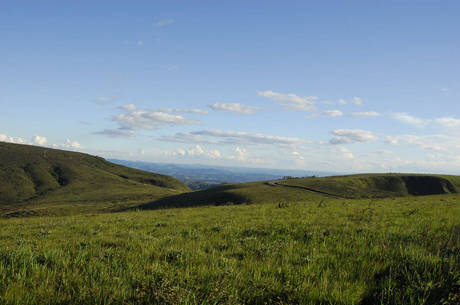 Barragem fica na região da serra do Rola-Moça