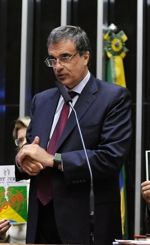 Cardozo falou durante 25 minutos