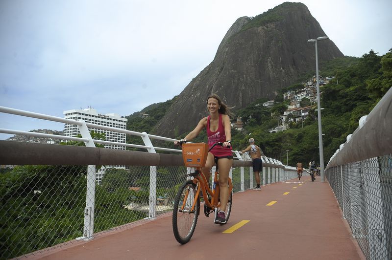 Ciclovia que caiu no Rio de Janeiro tinha 95 dias de uso Fotos R7 Rio de Janeiro