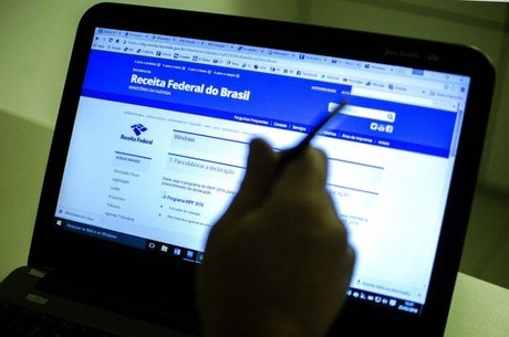 Receita recebe 150 mil declarações nas primeiras três horas do prazo