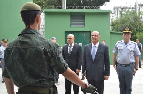 Geraldo Alckmin e Alexandre de Moraes em inauguração de nova sede do COE (Comandos e Operações Especiais) da PM 
