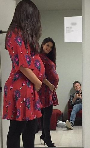 Thais Fersoza está encantada com a primeira gravidez