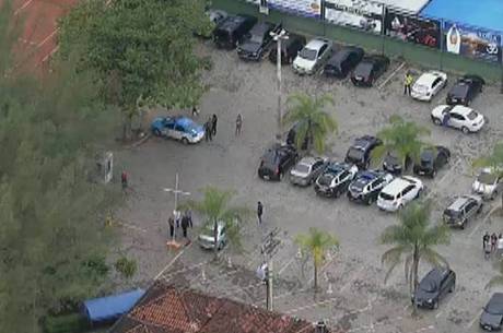 Crime aconteceu na clube na avenida Miguel Antonio Fernandes, no Recreio
Crime aconteceu na clube na avenida Miguel Antonio Fernandes, no Recreio