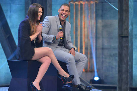 Simony e Patrick ficaram em segundo lugar no Power Couple Brasil Simony e Patrick ficaram em segundo lugar no Power Couple Brasil