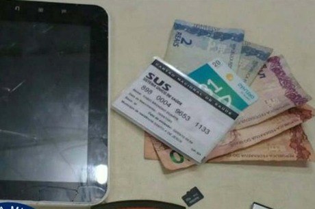 Segundo a polícia, homem já roubou centenas de celulares