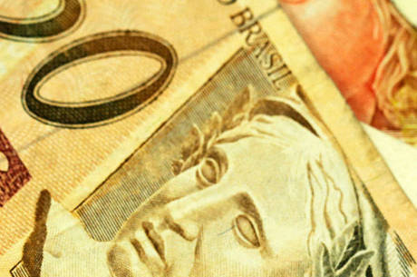 Em uma semana, valor doado subiu R$ 500 milhões Em uma semana, valor doado subiu R$ 500 milhões