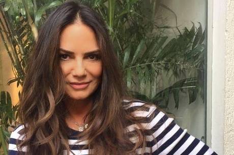 Luiza Brunet denunciou seu ex-namorado po agressão física Luiza Brunet denunciou seu ex-namorado po agressão física