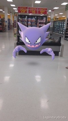 Pokémons raros invadem centro de compras em Alexânia (GO) - @aredacao
