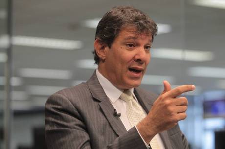 Fernando Haddad (PT) afirmou ser o prefeito de SP que mais combateu a corrupção Fernando Haddad (PT) afirmou ser o prefeito de SP que mais combateu a corrupção