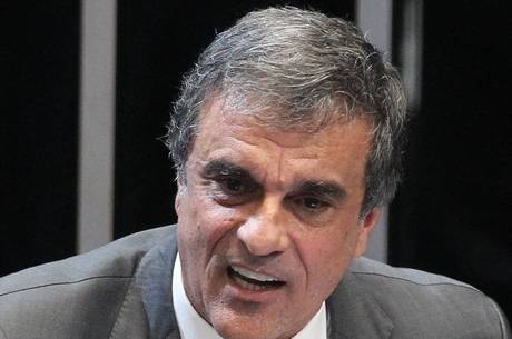 Cardozo disse saber que muitos juristas não acham que o processo pode ser revisto Cardozo disse saber que muitos juristas não acham que o processo pode ser revisto