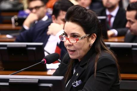 Resultado de imagem para Raquel Muniz