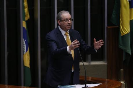 Eduardo Cunha defendeu-se na tribuna da Câmara