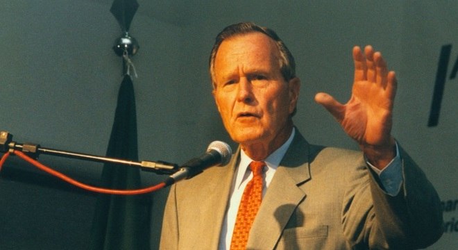 George H.W. Bush foi presidente entre 1989 e 1993
