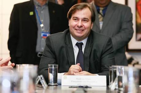 Maia quer rever limite de gastos dos parlamentares Maia quer rever limite de gastos dos parlamentares