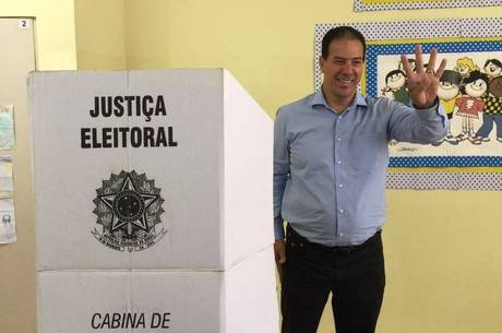 Político teve os votos anulados pelo TRE Político teve os votos anulados pelo TRE