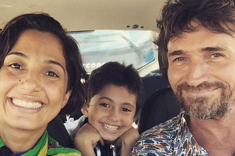 Camila Pitanga Posa Com A Filha E Semelhanca Impressiona Entretenimento R7 Famosos E Tv