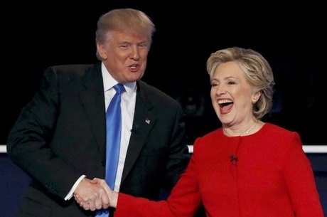 Donald Trump e Hillary Clinton durante o debate eleitoral
