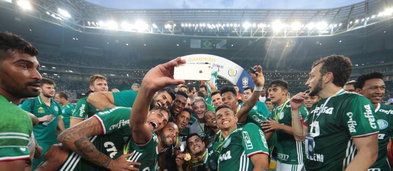 Campeão brasileiro de 2016, Palmeiras pega o Vasco na abertura do torneio nacional em 2017