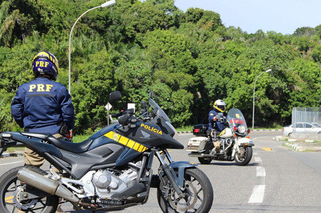 A maioria das infrações são de motos sem condições de trafegar ou condutores sem CNH 