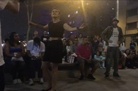 Mayara Vaz, uma das vencedoras do Slam Resistência de 2016 Mayara Vaz, uma das vencedoras do Slam Resistência de 2016