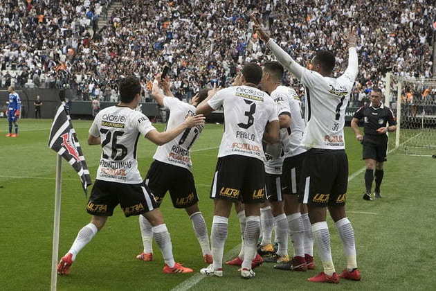 2017 - Campeão do primeiro turno: Corinthians (47 pontos, 8 acima do 2° colocado)