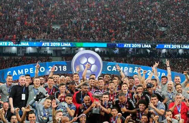 2017 - Campeão: Independiente (ARG) / Vice: Flamengo.