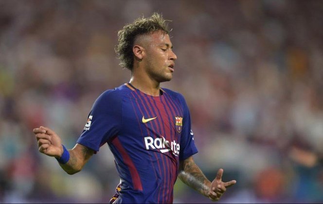 2017: Neymar (Barcelona e PSG)