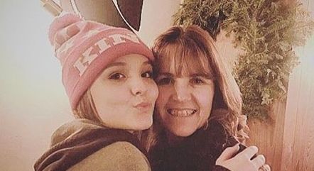 Relação entre Larissa Manoela e a mãe está estremecida