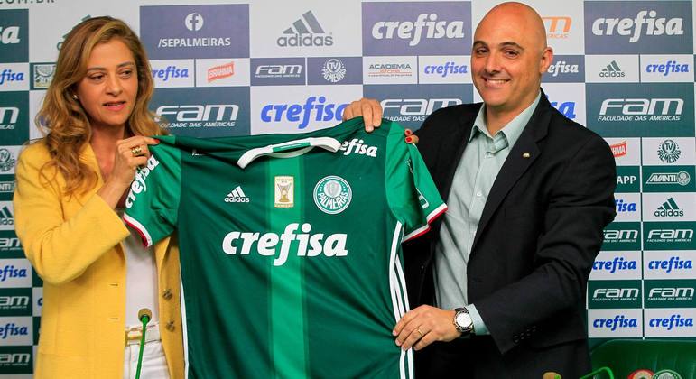 Leila Pereira e Galiotte apresentam uniforme do Palmeiras com o patrocínio da Crefisa