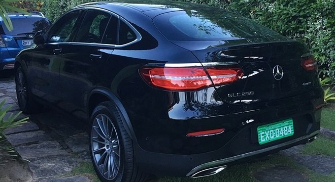 Aceleramos O Estiloso Mercedes Benz Glc 250 Coupe Noticias R7 Carros