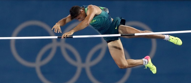 Campeão olímpico do salto com vara é destaque na ...