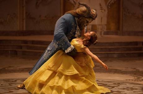 Emma Watson é a protagonista Bela Emma Watson é a protagonista Bela