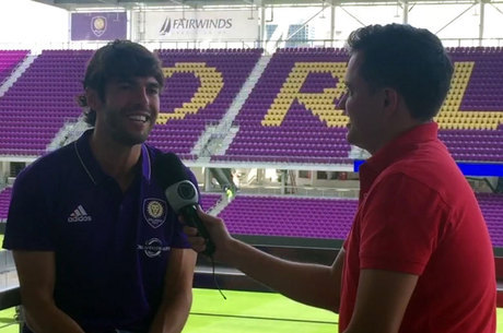 Kaká revelou desejo de voltar ao São Paulo para trabalhar com Ceni