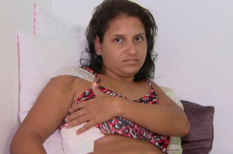 Clécia da Silva Carneiro foi esfaqueada no ombro durante uma briga generalizada
